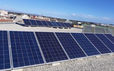 El Ayuntamiento impulsa la instalación de placas fotovoltaicas en dependencias municipales