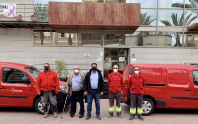 El servicio municipal de agua de Dolores se suma a la tendencia del Ayuntamiento de incorporar vehículos eléctricos a su flota