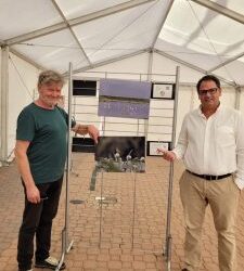 Eloy Arenas visita Dolores y hace un recorrido, junto al alcalde, por el paraje natural de El Hondo