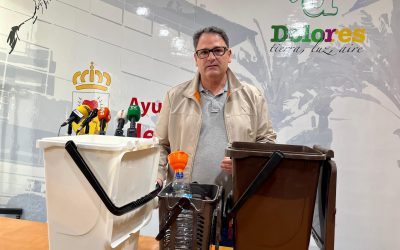 Dolores completa la implantación del Servicio de Recogida de Residuos Puerta a puerta con su aplicación en el núcleo urbano del municipio
